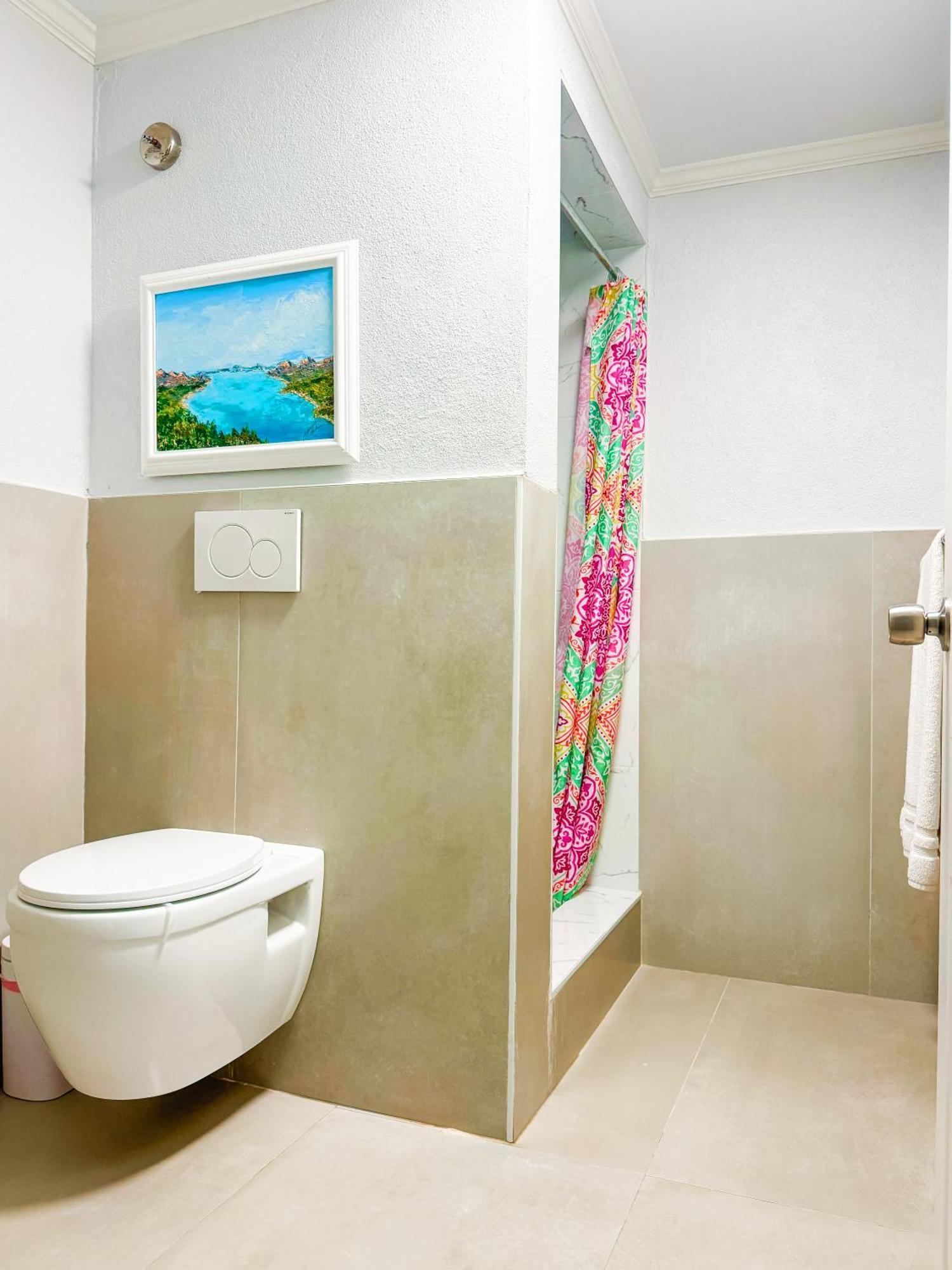 Studio, 100 Feet From The Beach 拿骚 外观 照片